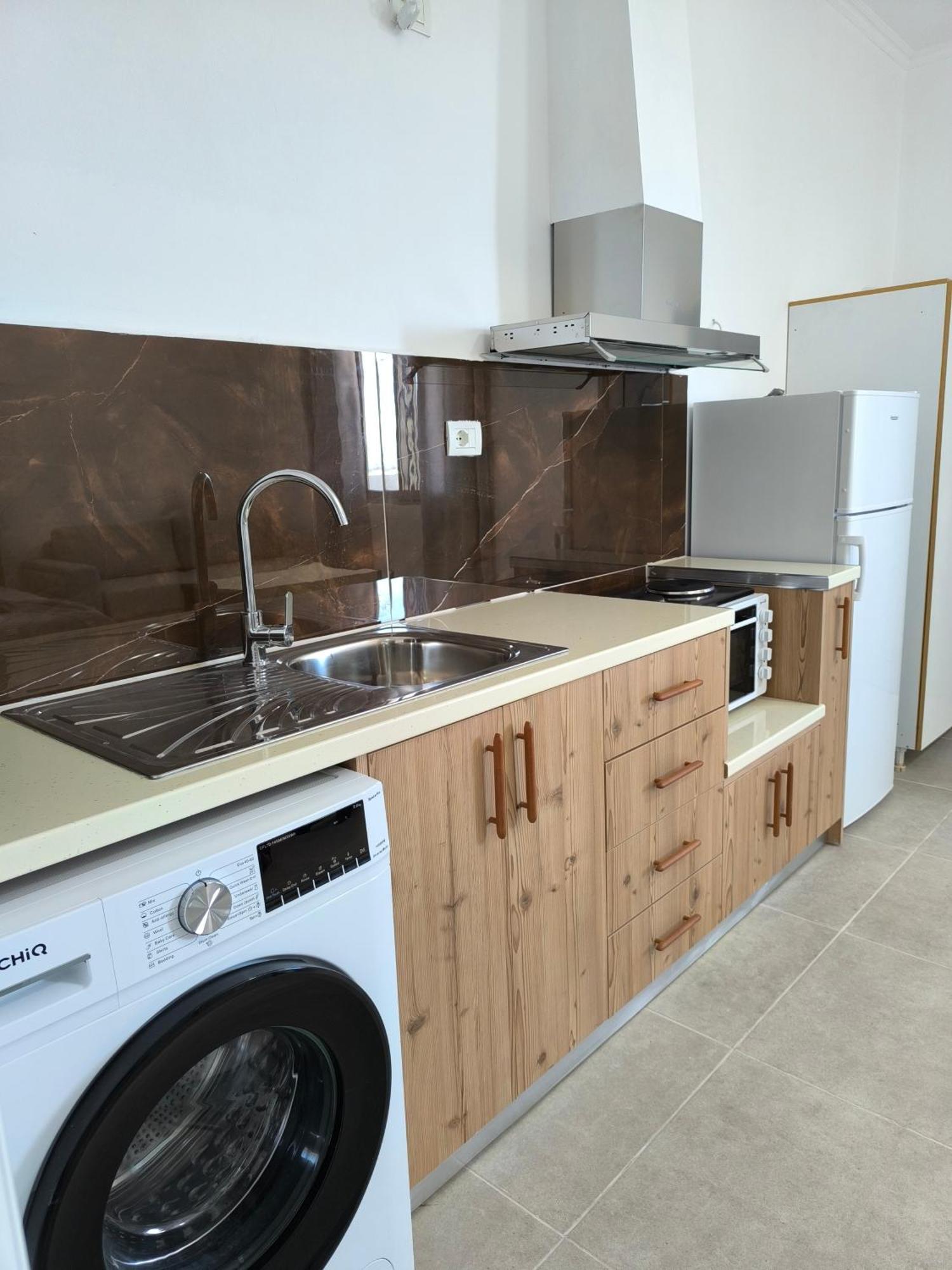 Kaful Apartments เคพาโร ภายนอก รูปภาพ