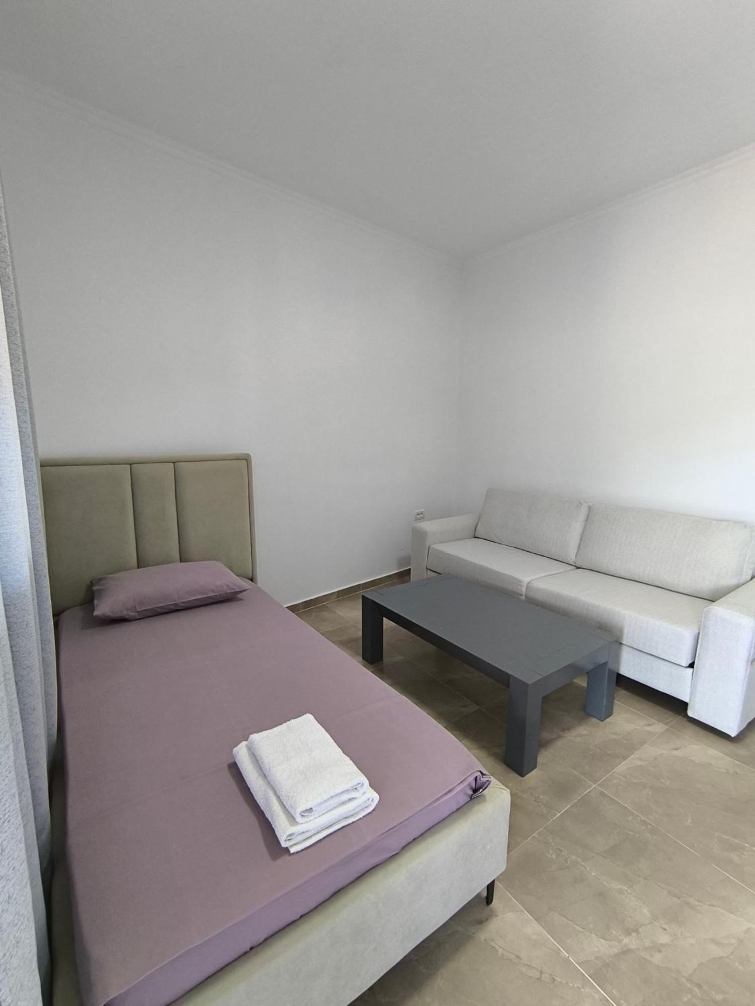 Kaful Apartments เคพาโร ภายนอก รูปภาพ