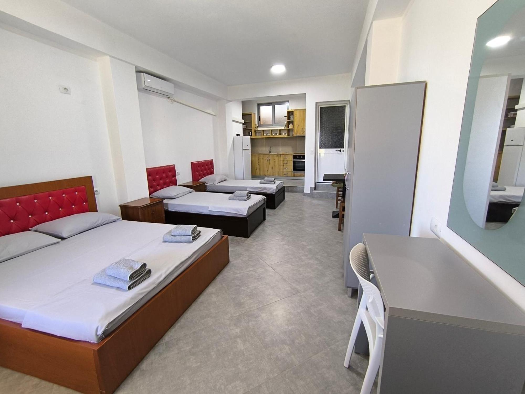 Kaful Apartments เคพาโร ภายนอก รูปภาพ